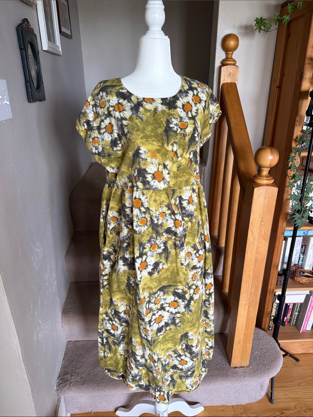 Floral Daisy Maxi Dress in Olive Green and White